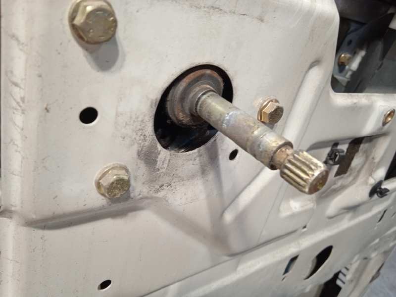 Recambio de puerta delantera derecha para volkswagen t4 transporter/furgoneta (mod. 1991) caja cerrada referencia OEM IAM 7D0831