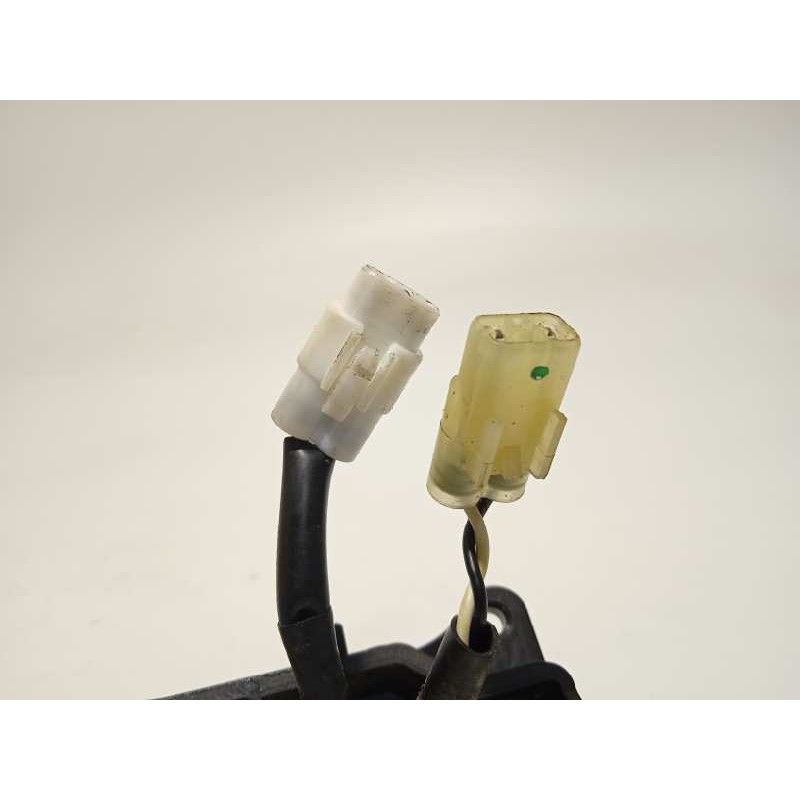 Recambio de maneta exterior delantera derecha para suzuki swift azg (nz) glx referencia OEM IAM 828105781026U  