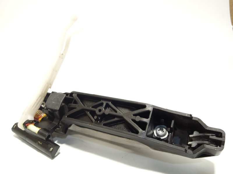 Recambio de maneta exterior trasera derecha para suzuki swift azg (nz) glx referencia OEM IAM 8281257LA026U  