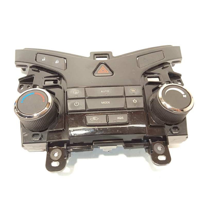 Recambio de mando climatizador para chevrolet cruze hatchback ltz referencia OEM IAM 12033151  