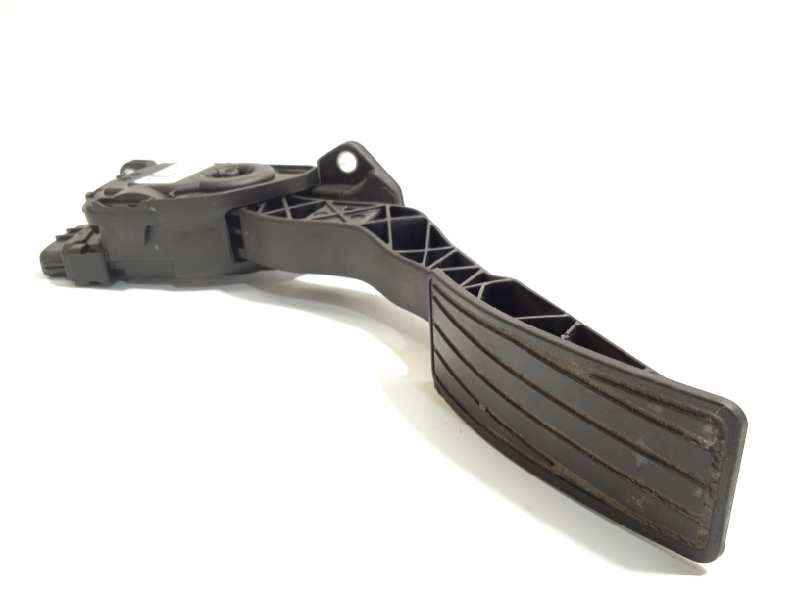 Recambio de potenciometro pedal para suzuki swift azg (nz) glx referencia OEM IAM 4940068L51  