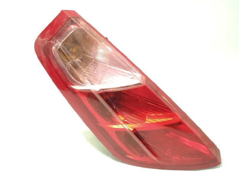 Recambio de piloto trasero izquierdo para fiat punto (199) 1.3 16v jtd cat referencia OEM IAM 51701589  