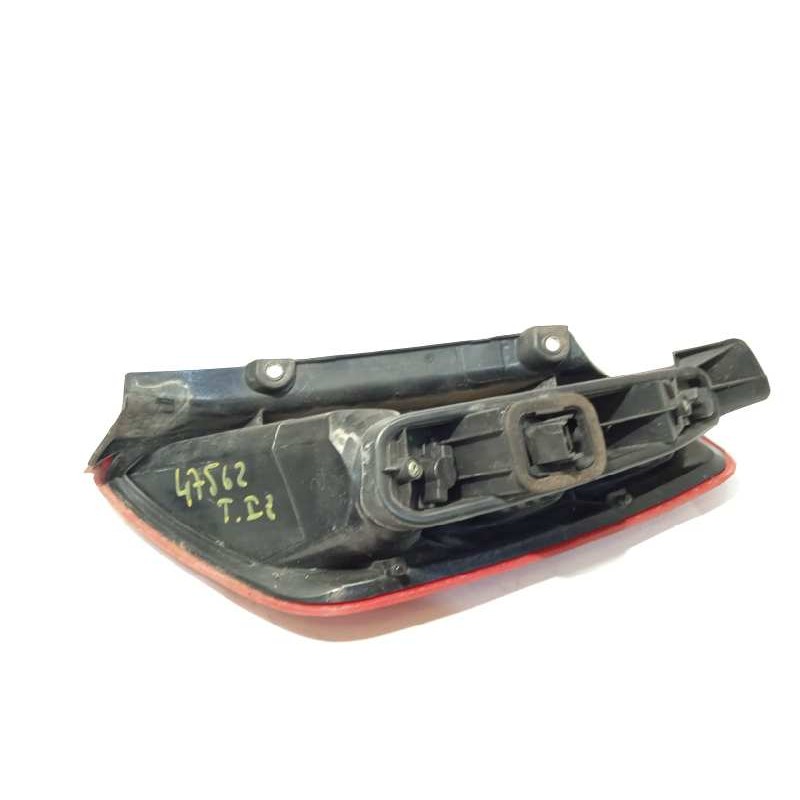 Recambio de piloto trasero izquierdo para fiat punto (199) 1.3 16v jtd cat referencia OEM IAM 51701589  