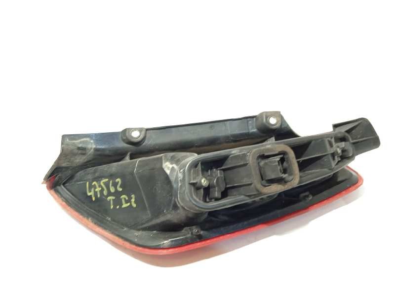 Recambio de piloto trasero izquierdo para fiat punto (199) 1.3 16v jtd cat referencia OEM IAM 51701589  