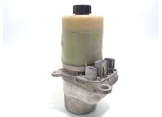 Recambio de bomba servodireccion para ford focus lim. (cb4) trend referencia OEM IAM 4M513K514CC  1743471 2