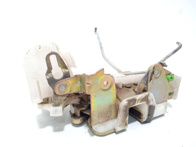 Recambio de cerradura puerta delantera derecha para mitsubishi l 200 (k6/7) 2.5 turbodiesel referencia OEM IAM MR259296  