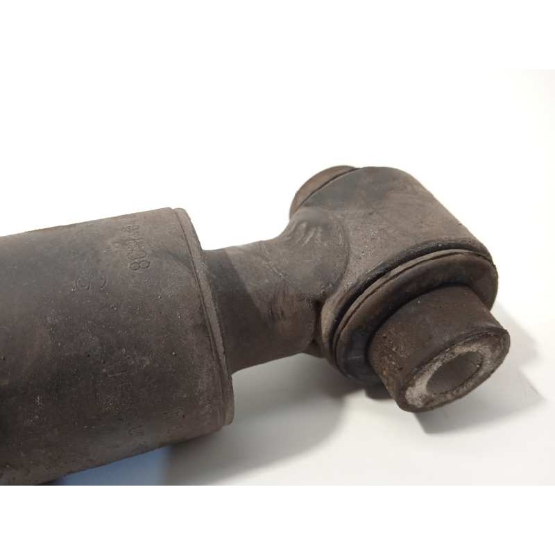 Recambio de amortiguador trasero izquierdo para infiniti q30 2.2d premium referencia OEM IAM 562005DB0A  