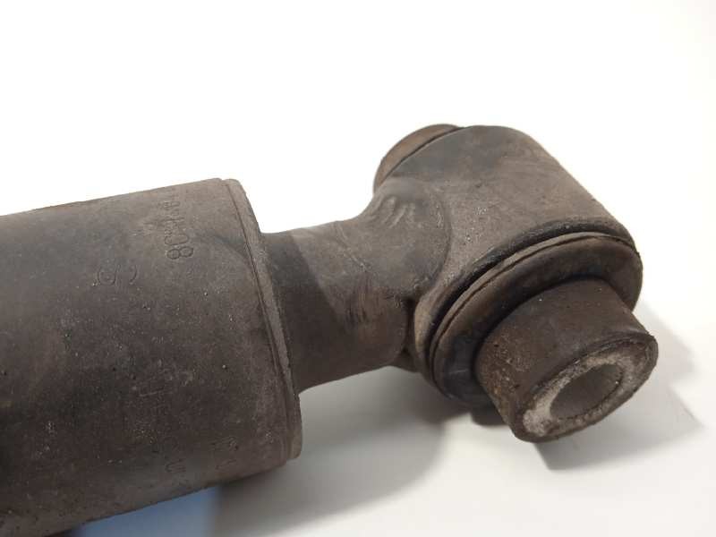 Recambio de amortiguador trasero izquierdo para infiniti q30 2.2d premium referencia OEM IAM 562005DB0A  