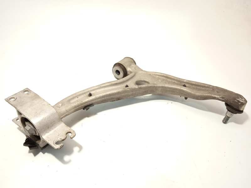 Recambio de brazo suspension inferior delantero izquierdo para infiniti q30 2.2d premium referencia OEM IAM 545015DA0A  