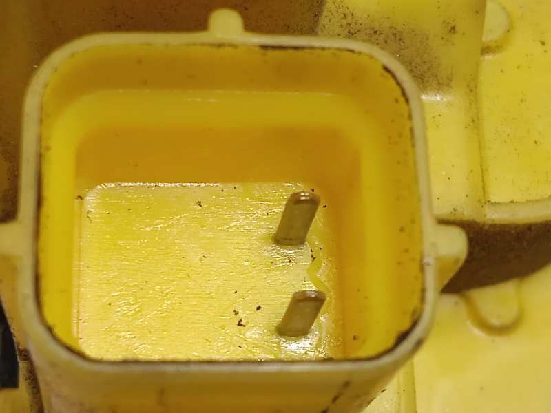 Recambio de cerradura lateral corredera derecha para fiat qubo (300) trekking referencia OEM IAM 1365304080  