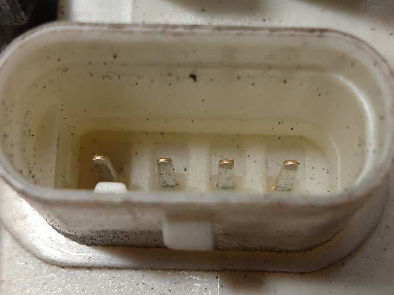 Recambio de cerradura puerta delantera derecha para infiniti q30 2.2d premium referencia OEM IAM A0997202201  0997202201