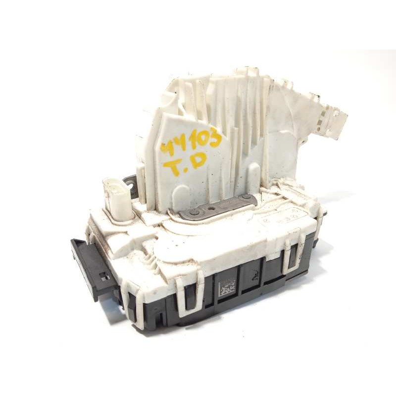 Recambio de cerradura puerta trasera derecha para infiniti q30 2.2d premium referencia OEM IAM A0997305600  0997305600