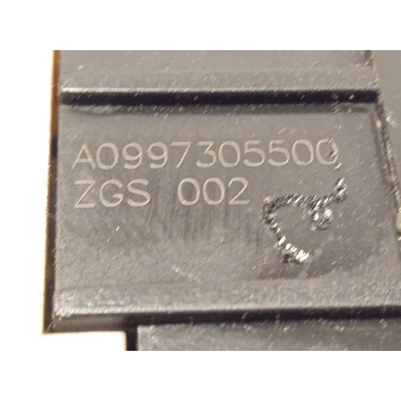 Recambio de cerradura puerta trasera izquierda para infiniti q30 2.2d premium referencia OEM IAM A0997305500  0997305500