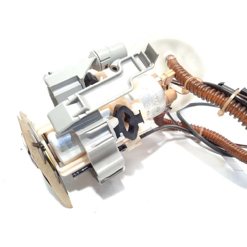 Recambio de bomba combustible para bmw serie 7 (e65/e66) 745i referencia OEM IAM 6752837  16146755858