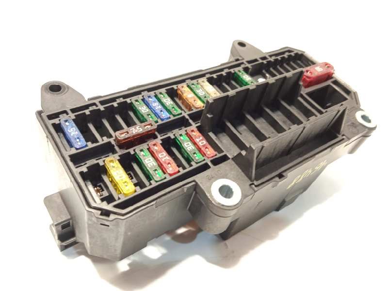 Recambio de caja reles / fusibles para bmw serie 7 (e65/e66) 745i referencia OEM IAM 61136900583  