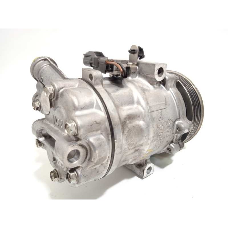 Recambio de compresor aire acondicionado para fiat qubo (300) trekking referencia OEM IAM 51893889  SD6V12