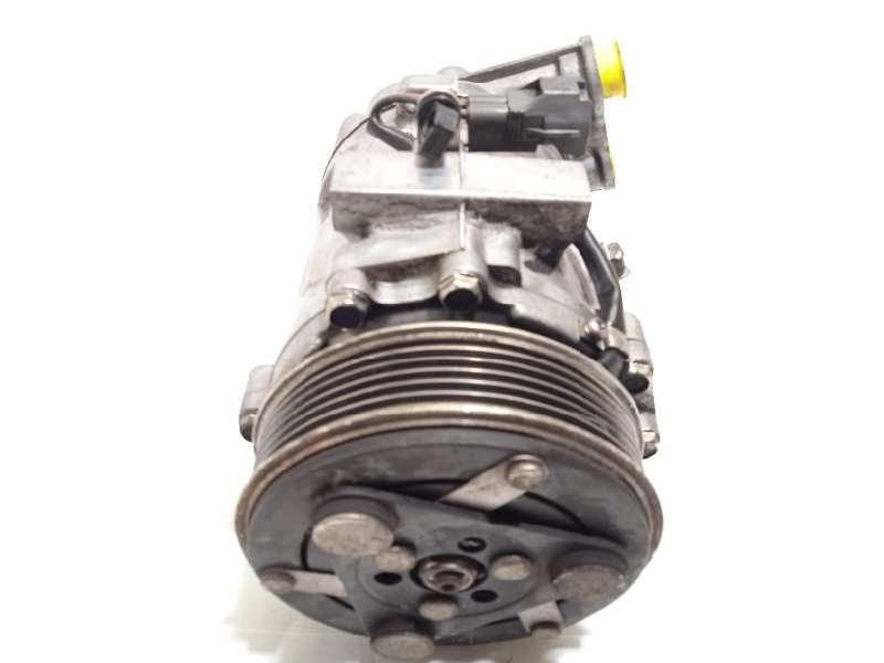 Recambio de compresor aire acondicionado para fiat qubo (300) trekking referencia OEM IAM 51893889  SD6V12