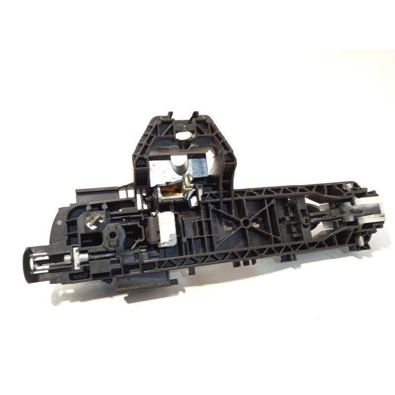 Recambio de maneta exterior trasera derecha para infiniti q30 2.2d premium referencia OEM IAM 826105DM1A  