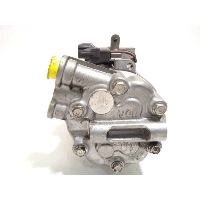Recambio de compresor aire acondicionado para fiat qubo (300) trekking referencia OEM IAM 51893889  SD6V12