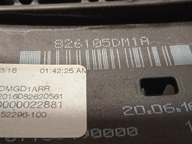 Recambio de maneta exterior trasera derecha para infiniti q30 2.2d premium referencia OEM IAM 826105DM1A  