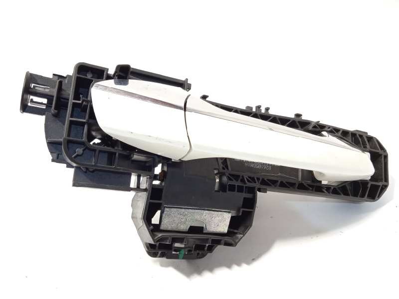 Recambio de maneta exterior trasera derecha para infiniti q30 2.2d premium referencia OEM IAM 826105DM1A  