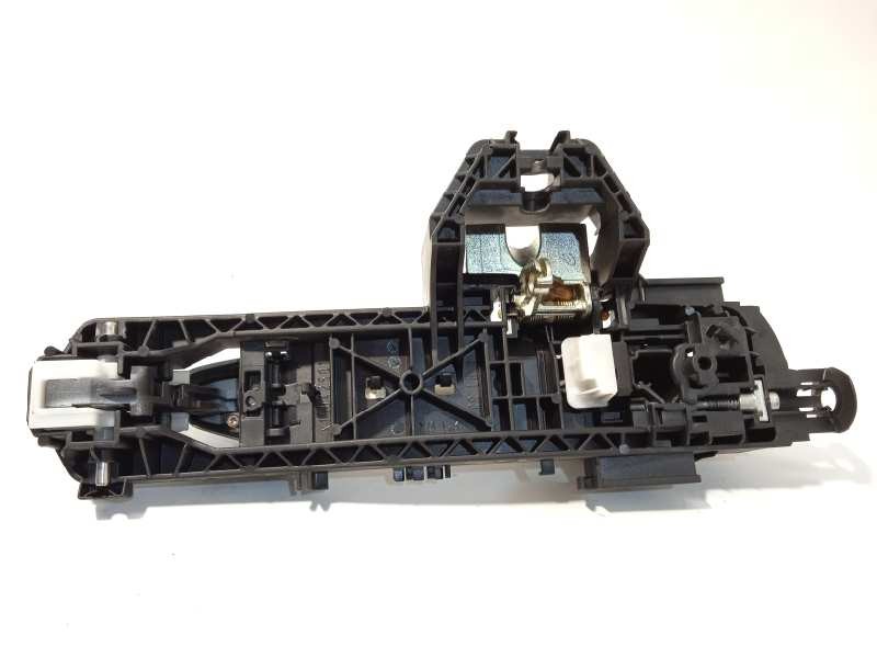 Recambio de maneta exterior trasera izquierda para infiniti q30 2.2d premium referencia OEM IAM 826115DM1A  