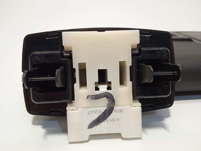 Recambio de parasol izquierdo para infiniti q30 2.2d premium referencia OEM IAM 964015DD0B  