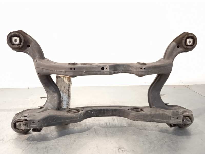 Recambio de puente trasero para infiniti q30 2.2d premium referencia OEM IAM 554005DE0A  