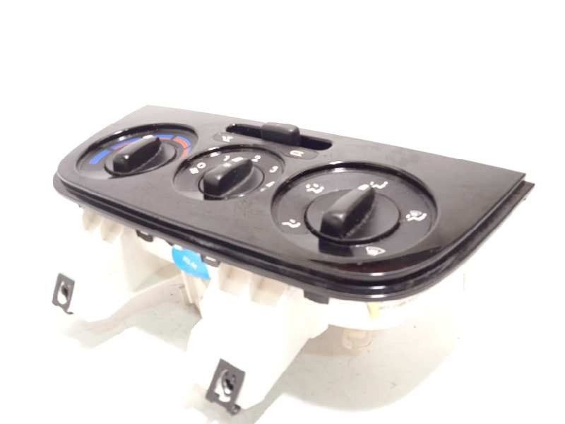 Recambio de mando calefaccion / aire acondicionado para fiat qubo (300) trekking referencia OEM IAM 735525783  