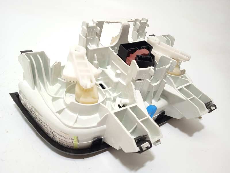 Recambio de mando calefaccion / aire acondicionado para fiat qubo (300) trekking referencia OEM IAM 735525783  