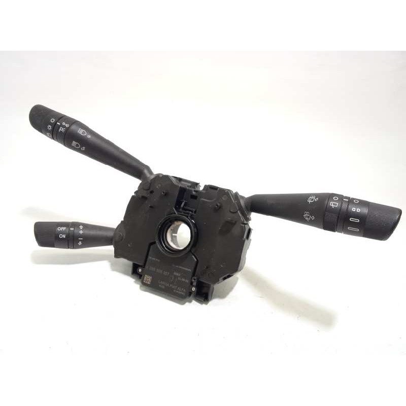 Recambio de mando intermitentes para fiat qubo (300) trekking referencia OEM IAM 0735531788  735531788
