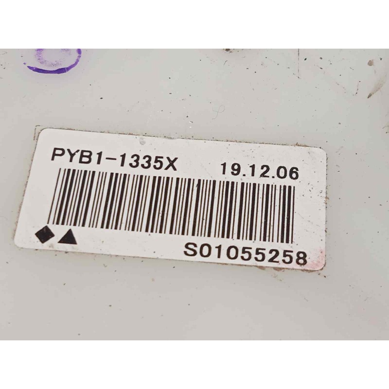 Recambio de bomba combustible para mazda cx-5 2.0 cat referencia OEM IAM PYB11335X  KR6F0436