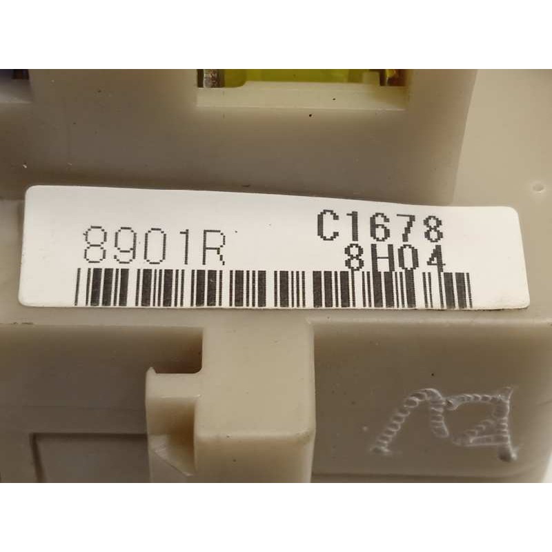 Recambio de caja reles / fusibles para renault kadjar 1.3 tce energy referencia OEM IAM 8901R  C16788H04