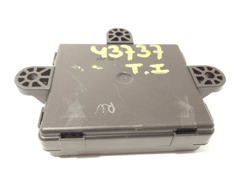 Recambio de centralita confort para volvo v60 kombi momentum referencia OEM IAM 31443872  