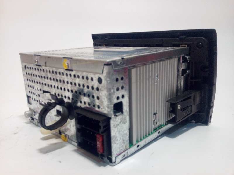 Recambio de sistema audio / radio cd para fiat bravo (198) 1.4 16v cat referencia OEM IAM 735515910  