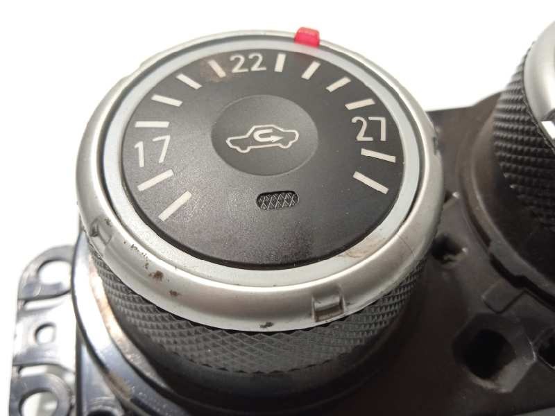 Recambio de mando climatizador para mitsubishi outlander (cw0) 2.0 di-d cat referencia OEM IAM 7820A115XB  