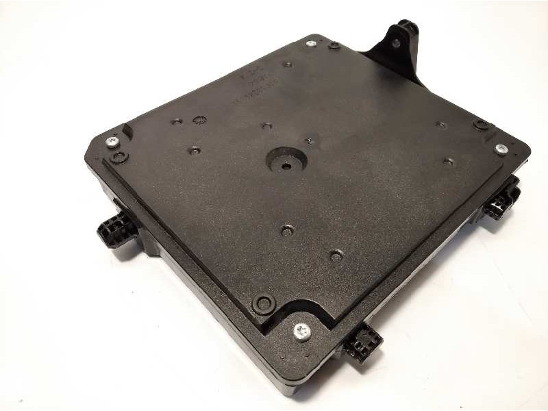 Recambio de caja reles / fusibles para renault megane iii coupé-cabrio dynamique referencia OEM IAM 284B15364R  S180098701