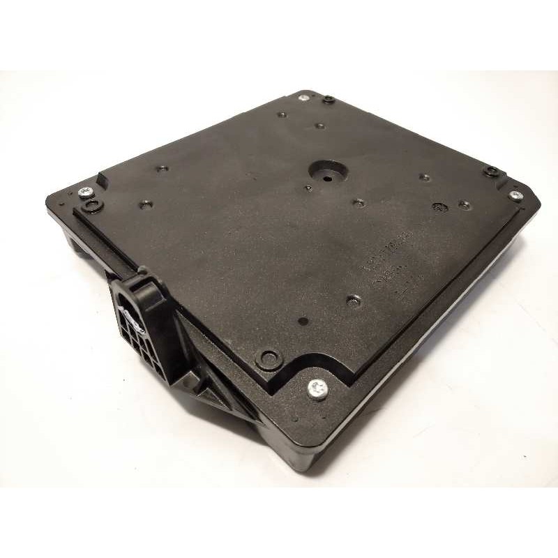 Recambio de caja reles / fusibles para renault megane iii coupé-cabrio dynamique referencia OEM IAM 284B15364R  S180098701