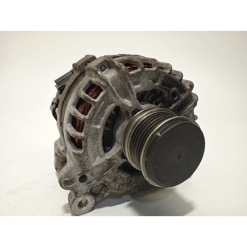 Recambio de alternador para audi a1 sportback (8xf) attraction referencia OEM IAM 04B903023B  F000BL08E2