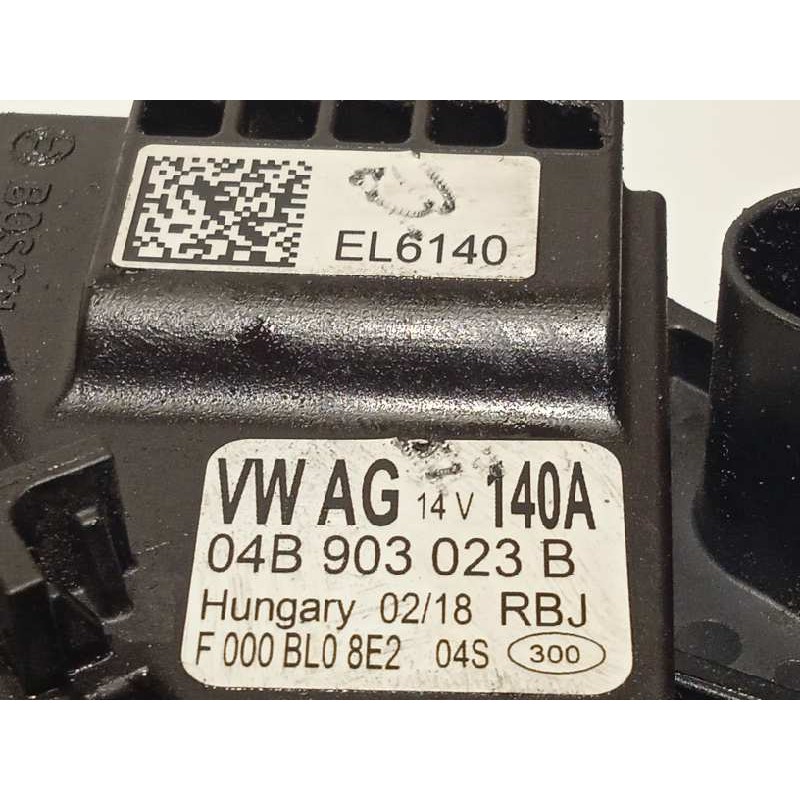Recambio de alternador para audi a1 sportback (8xf) attraction referencia OEM IAM 04B903023B  F000BL08E2