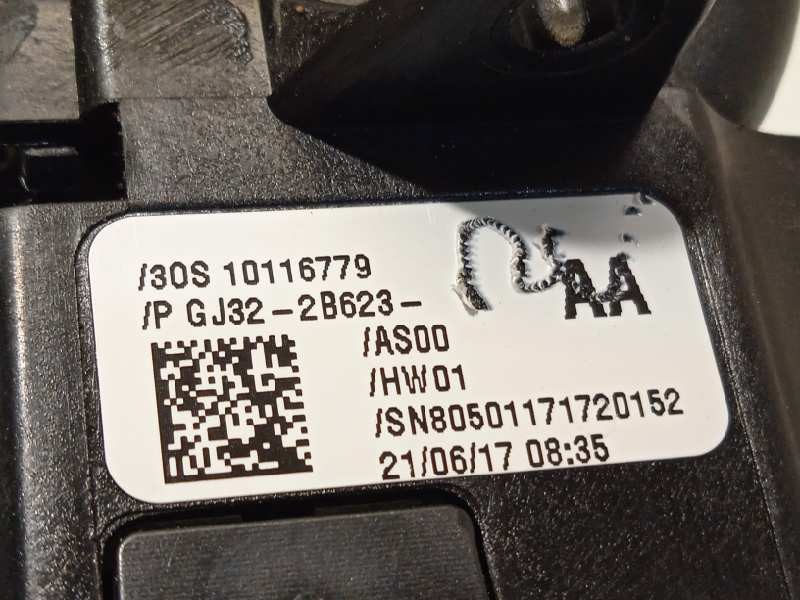 Recambio de interruptor para land rover evoque hse referencia OEM IAM GJ322B623AA  