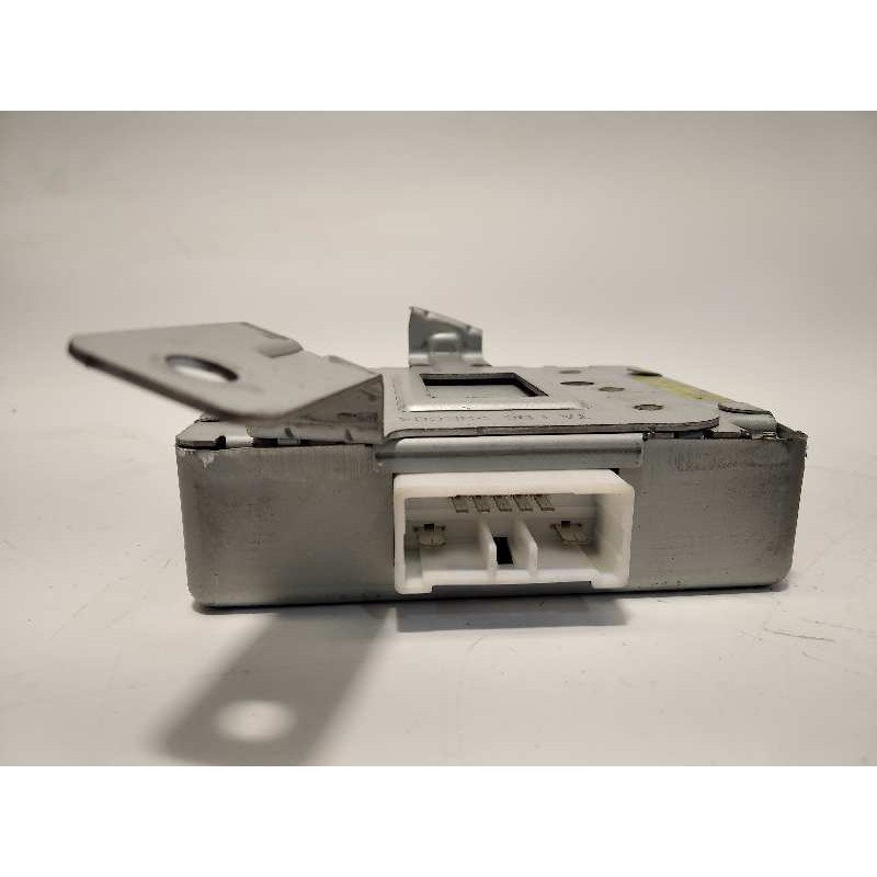 Recambio de modulo confort para kia picanto 1.0 cat referencia OEM IAM 953001Y000  