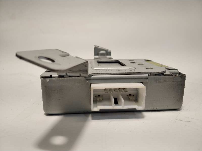 Recambio de modulo confort para kia picanto 1.0 cat referencia OEM IAM 953001Y000  