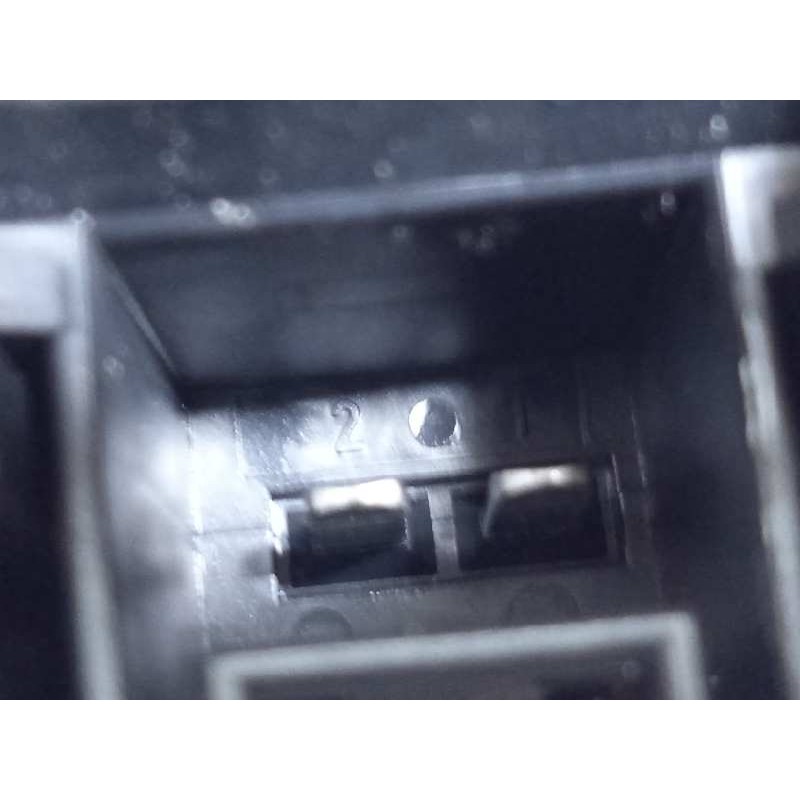 Recambio de elevalunas trasero izquierdo para audi a1 sportback (8xf) attraction referencia OEM IAM 8X4839461A  8K0959812A