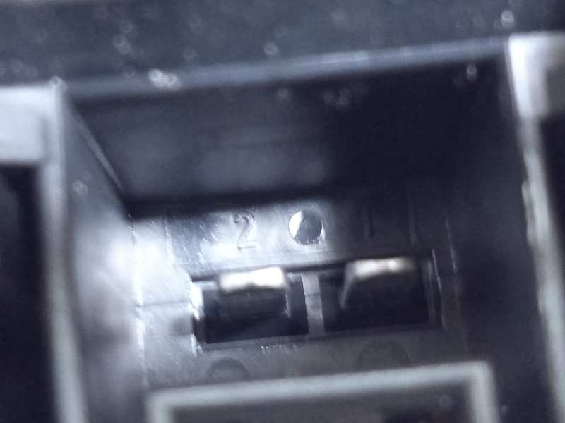 Recambio de elevalunas trasero izquierdo para audi a1 sportback (8xf) attraction referencia OEM IAM 8X4839461A  8K0959812A