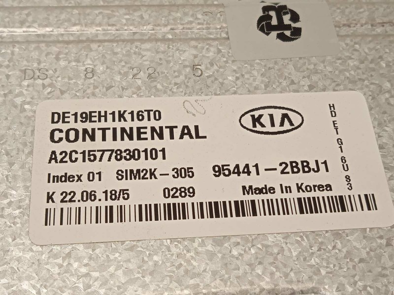 Recambio de centralita cambio automatico para kia niro drive referencia OEM IAM 954412BBJ1  A2C1577830101
