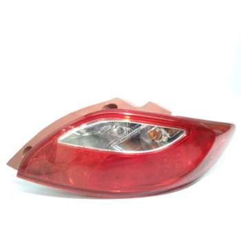 PILOTO TRASERO DERECHO D65151150L 