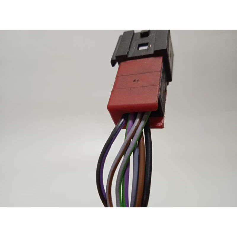 Recambio de retrovisor derecho para fiat qubo (300) trekking referencia OEM IAM 735460567  