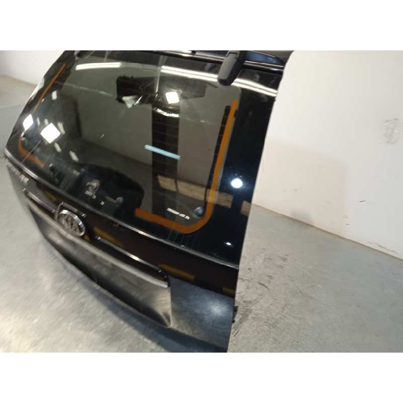 Recambio de porton trasero para kia sportage 2.0 crdi referencia OEM IAM 737000Z000  