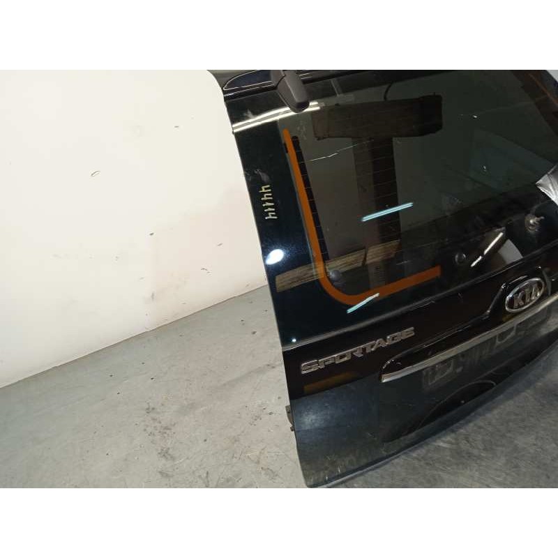 Recambio de porton trasero para kia sportage 2.0 crdi referencia OEM IAM 737000Z000  